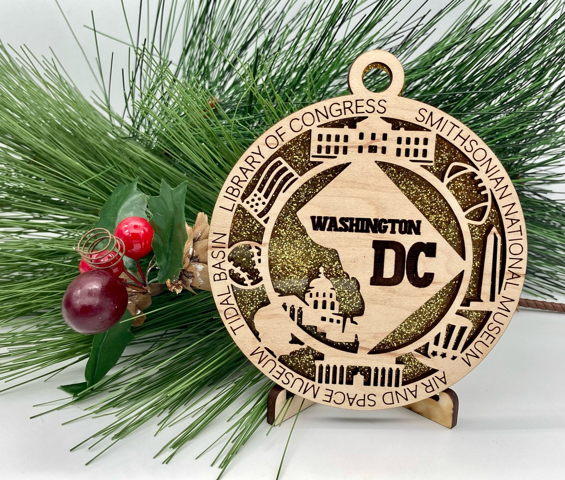 Washington DC State Wooden Christmas Ornament