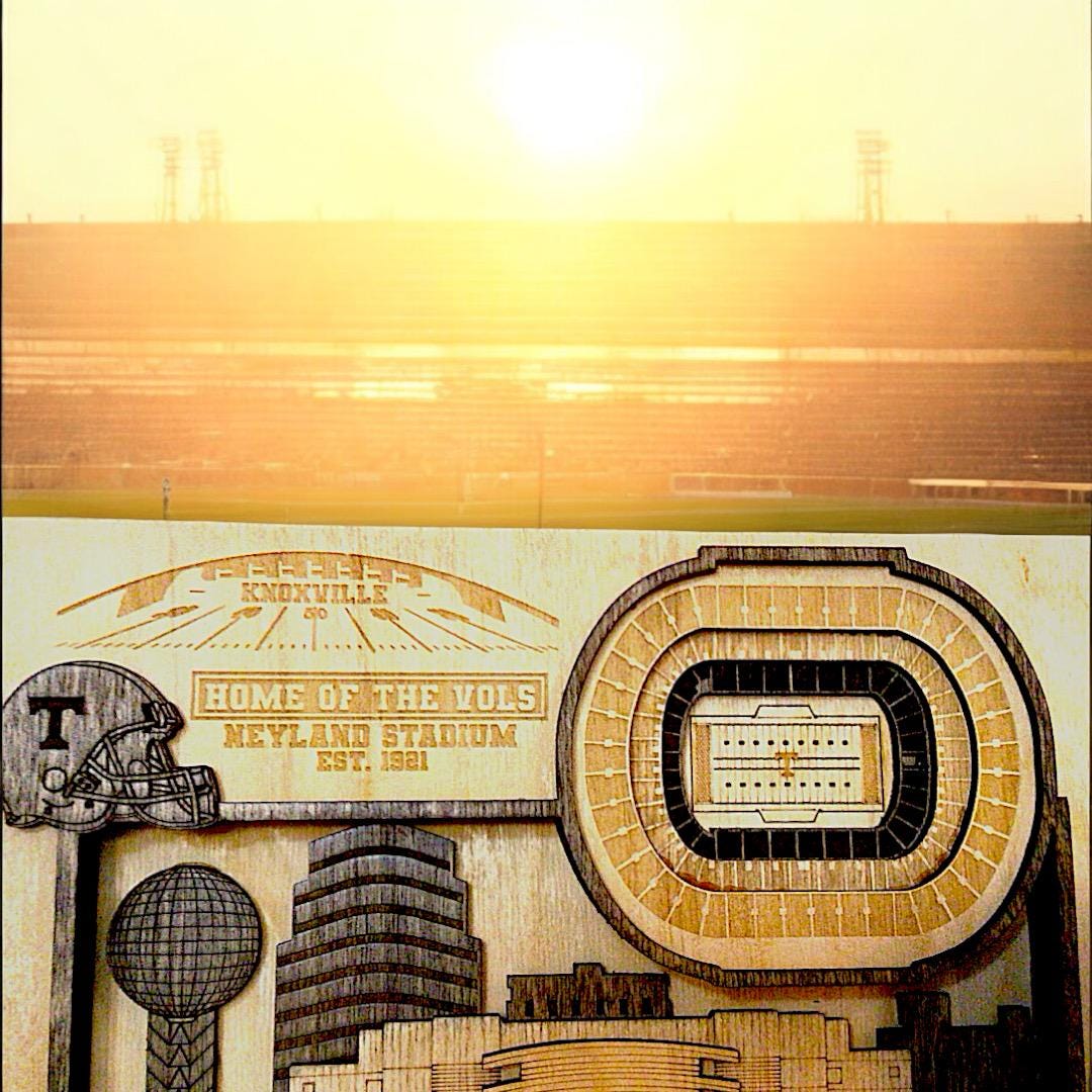 TN Volunteers Wooden Key Hanger/Organizer