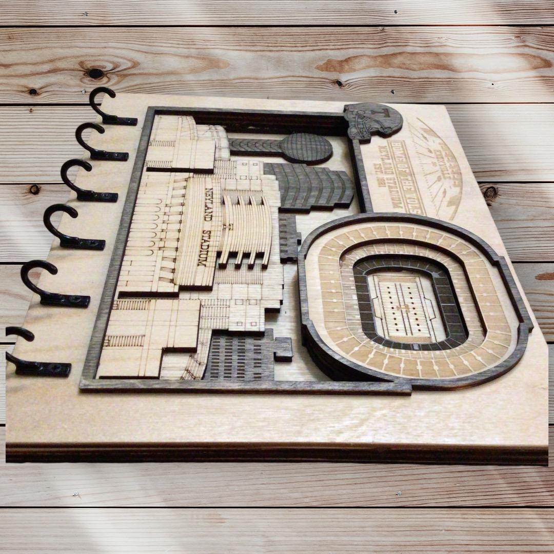 TN Volunteers Wooden Key Hanger/Organizer